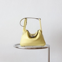 Bkhorse Hermes 1Z Jaune Poussin Swift Leather Lindy 26CM Silver Hardware