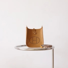 Full Handmade Hermes Mini Evelyne 16CM 2S Sesame TC Leather Gold Hardware