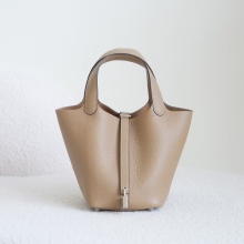 Hermes Tote Bag Picotin 18CM TC Leather 0M Chai Silver Hardware